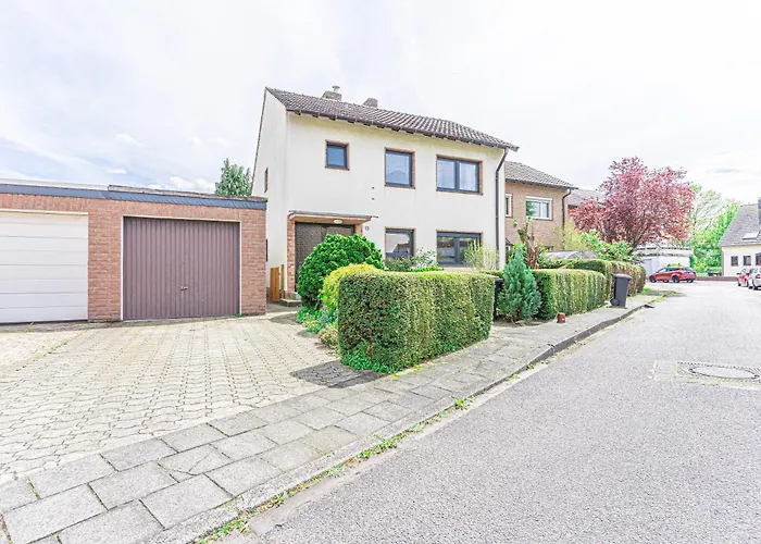 Comfy Mit Garten In Apartment