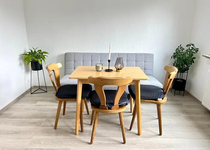 Comfy Mit Garten In Apartamento